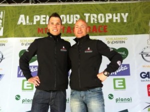 Tommy und Martin trotzen den Bedingungen bei der Alpentour-Trophy 