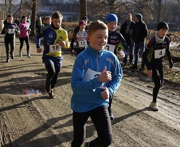 Frederik Schäfer (Nr. 18) wird Zweiter bei der U15