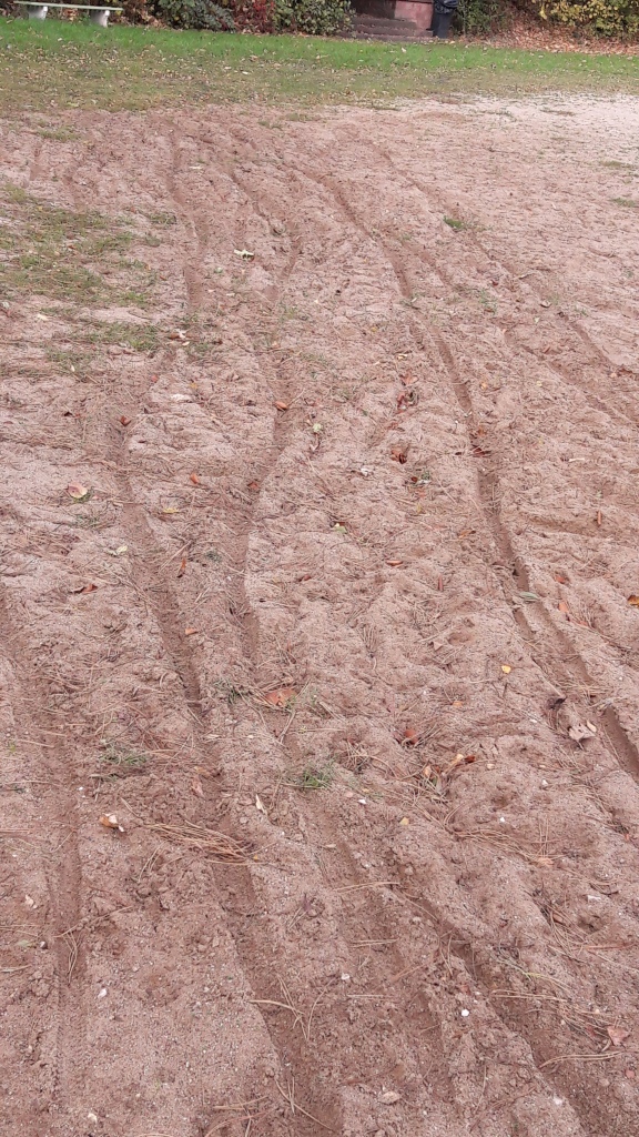 Deine (?) Spuren im Sand...
