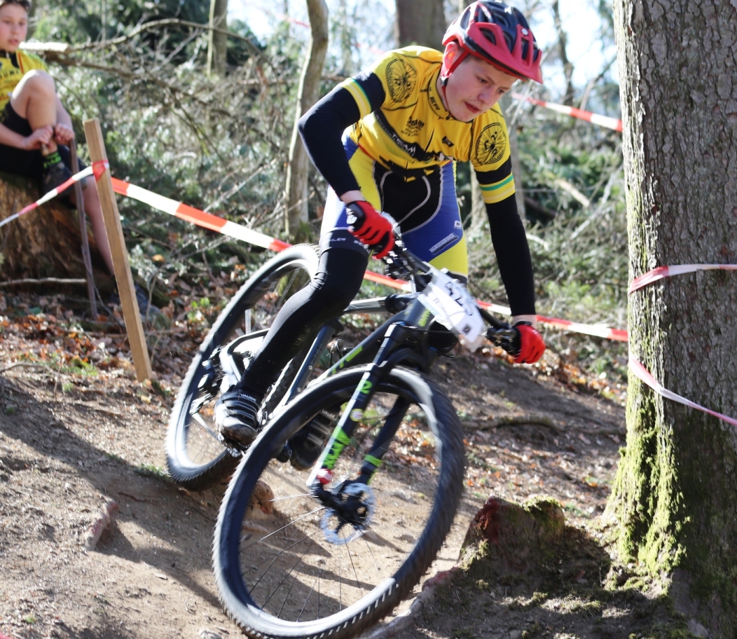 Gregor im Slalom