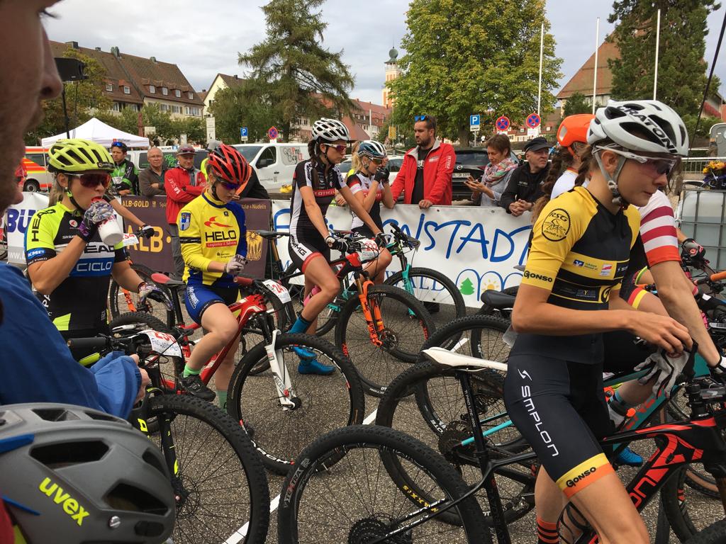 Johanna beim Start des Short Race in Freudenstadt